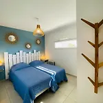 4 Pers Climatisé Parking Piscine Proche Des Plages Ménage Inclus - V0816 Vias